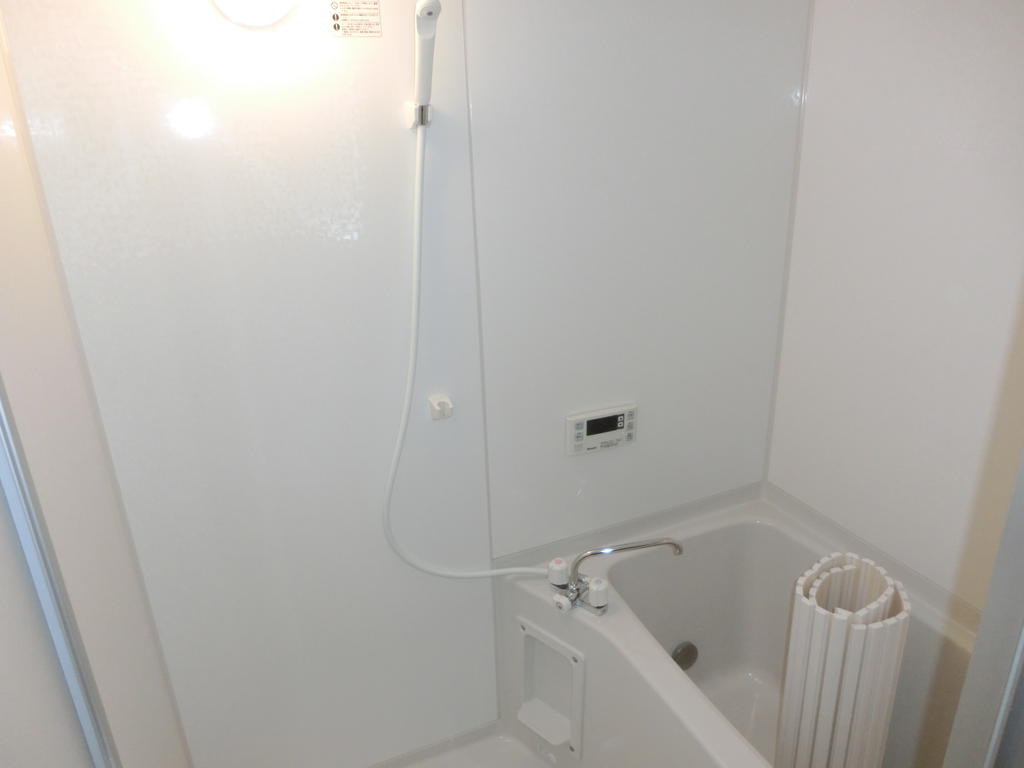 バス・シャワールーム　追焚付バス