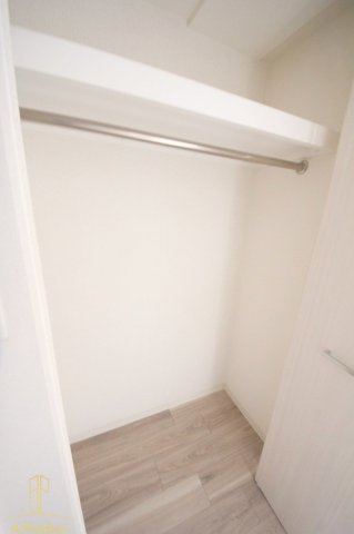 収納　プレサンス堺筋本町駅前シェル