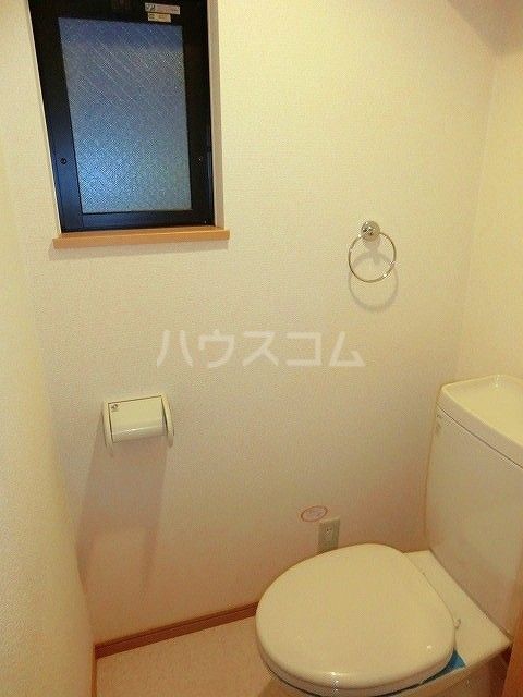 【名古屋市守山区藪田町のアパートのトイレ】