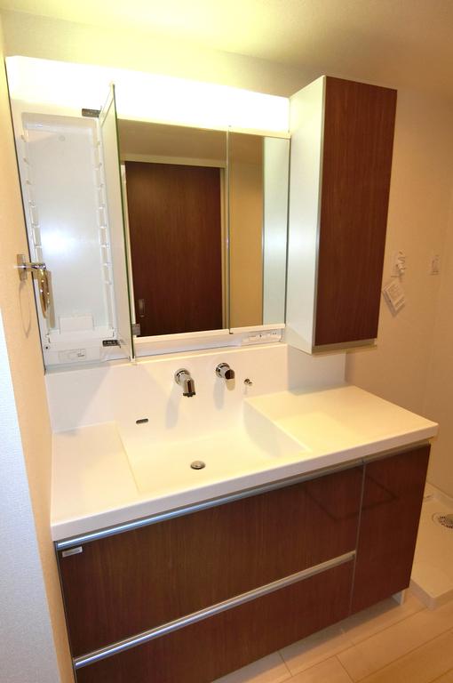 洗面設備　類似物件です。