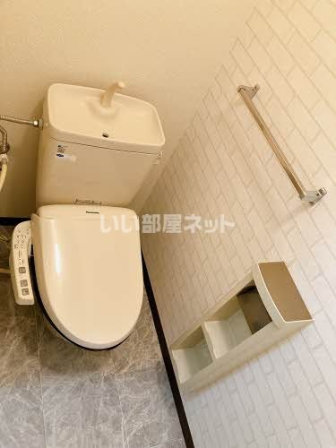 【姫路市御国野町深志野のアパートのトイレ】