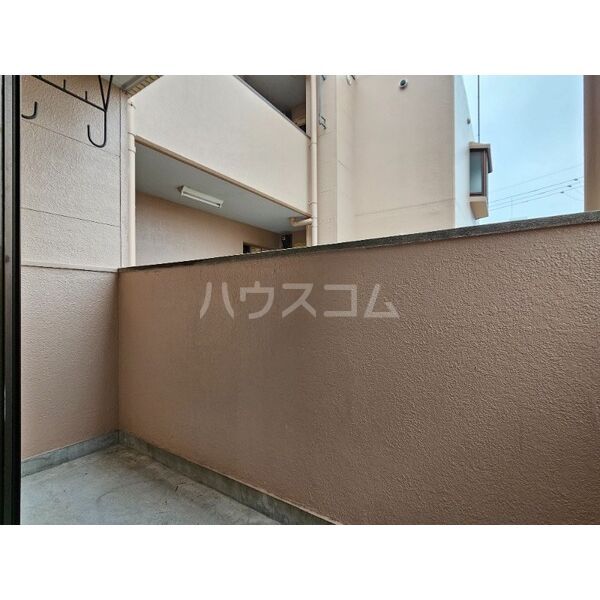 【名古屋市千種区京命のマンションのバルコニー】