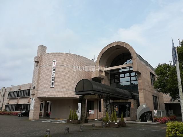 【福知山市大江町河守のアパートの役所】