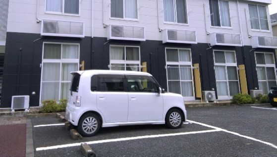 【レオパレス大井の駐車場】