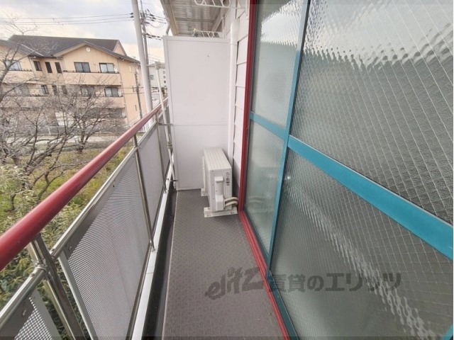 バルコニー　冷蔵庫