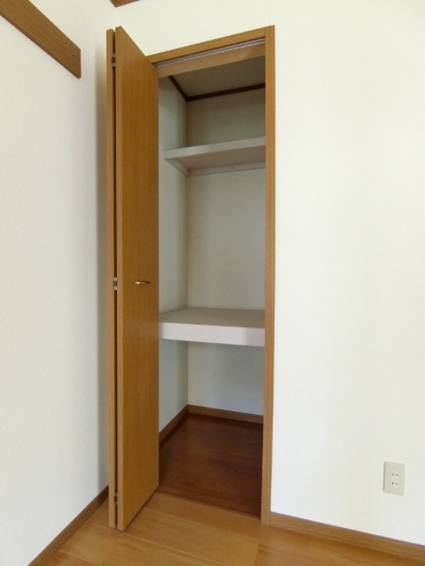 収納　図面と現状に相違がある場合には現状を優先