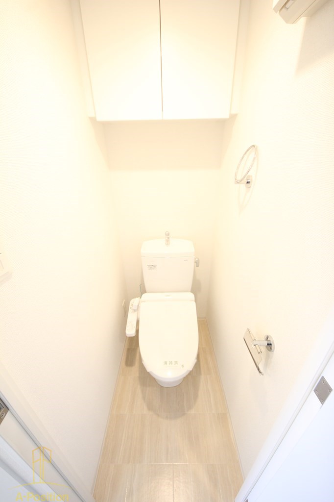 トイレ　セレニテ京橋クレア