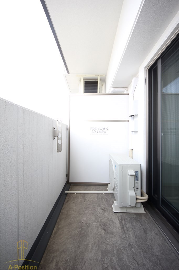 バルコニー　セレニテ京橋クレア