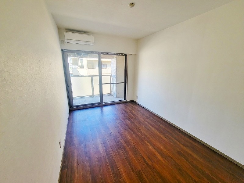 居室・リビング　★洋室7.5帖★