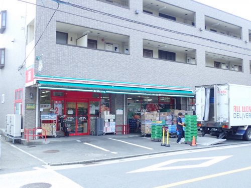 スーパー　まいばすけっと 日吉７丁目店（スーパー）まで135m
