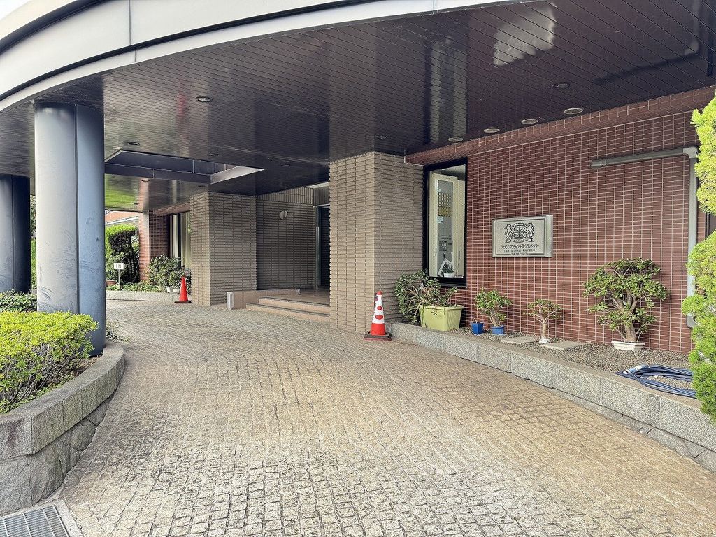 エントランス　エントランスアプローチ