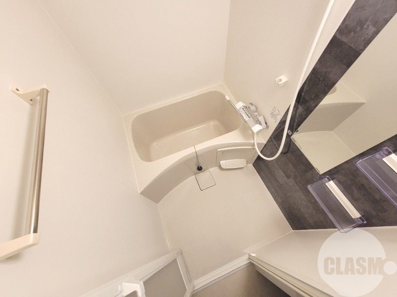 バス・シャワールーム　浴室乾燥機付きバス♪