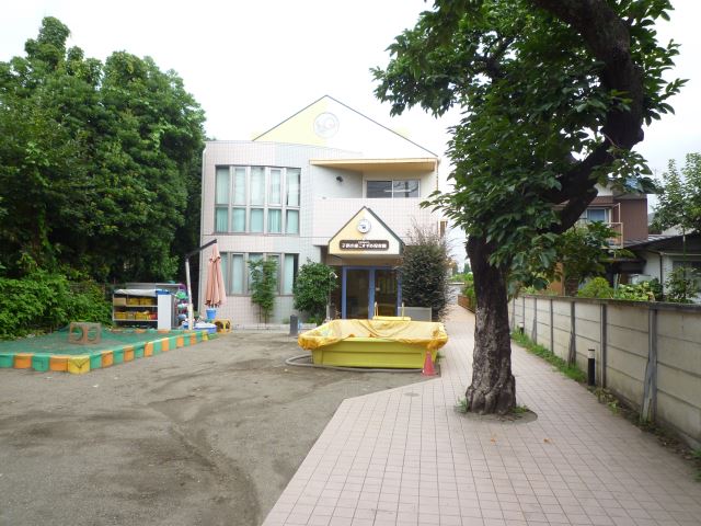 幼稚園・保育園　こすずめ保育園（幼稚園・保育園）まで970m