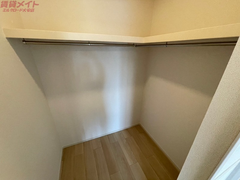 収納　別部屋参考写真です