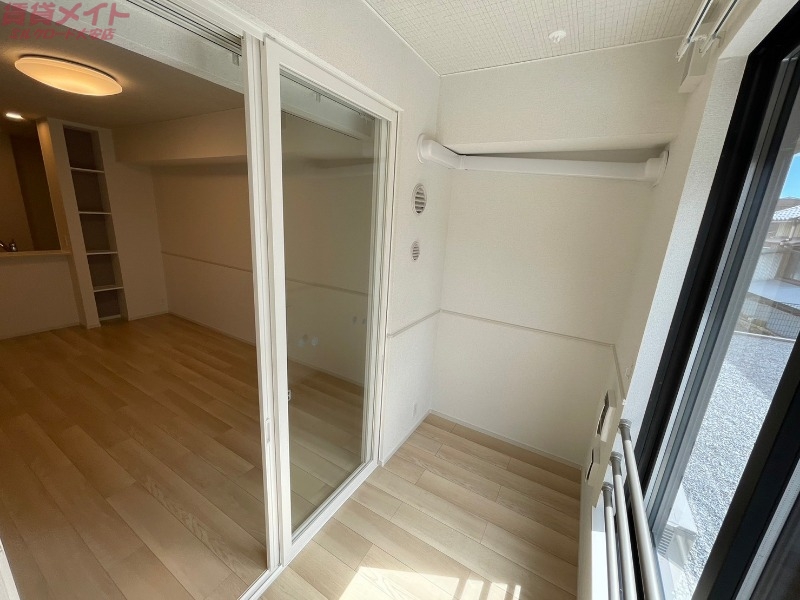 バルコニー　別部屋参考写真です