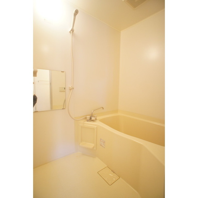 バス・シャワールーム　毎日の疲れを癒して下さい