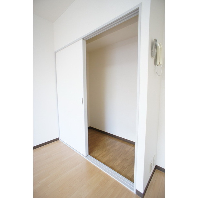 収納　シンプルで使いやすい収納スペース