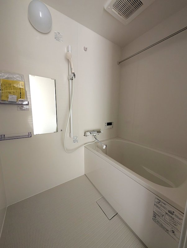 バス・シャワールーム　※写真は同タイプ別部屋のものとなります。