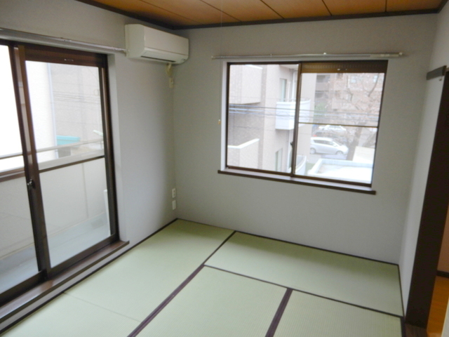 その他部屋・スペース　収納豊富な和室