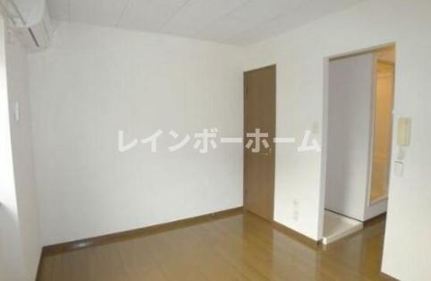 その他部屋・スペース　明るい色調の室内です