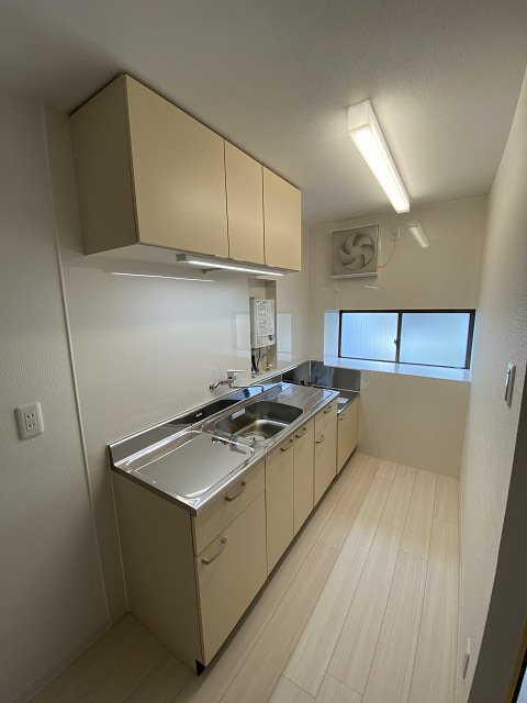 小春町テラスハウスのキッチン写真