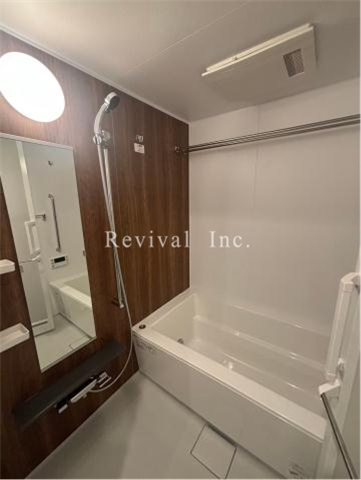 バス・シャワールーム　追い炊き・浴室乾燥付き