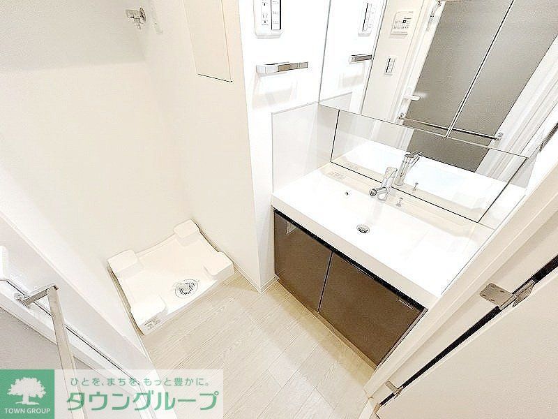 洗面設備　お部屋探しは株式会社　タウンハウジング　までお気軽にお問合…