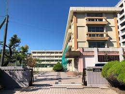 中学校　名古屋市立丸の内中学校（中学校）まで683m