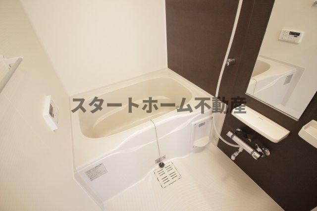 バス・シャワールーム　日々の暮らしに欠かせないお風呂です