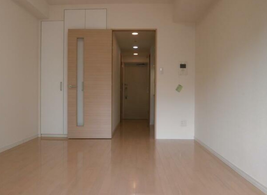 居室・リビング　☆明るい居間☆