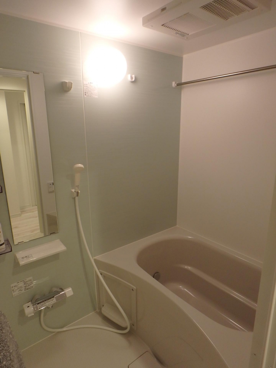 バス・シャワールーム