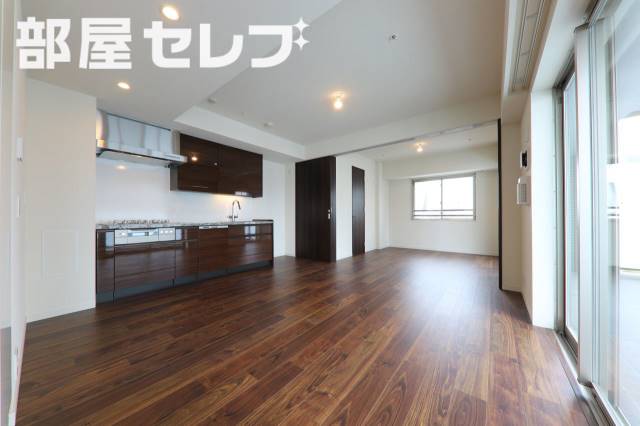 居室・リビング　１１０４号室写真