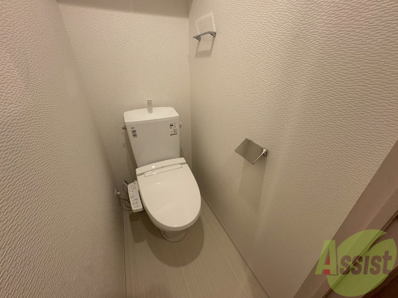 トイレ　シャワートイレになっているので快適です！