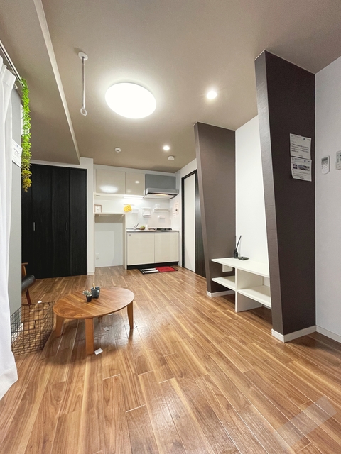 居室・リビング　全室照明付きです♪