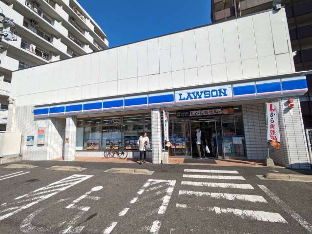 コンビニ　ローソン小倉片野一丁目店（コンビニ）まで232m