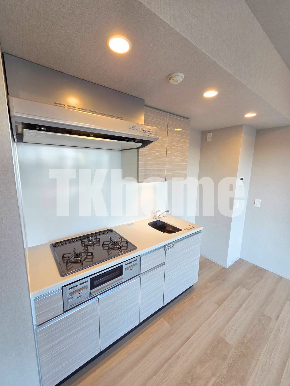 キッチン　3ツ口ガスシステムキッチン