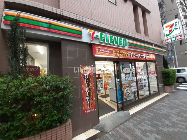 コンビニ　セブンイレブン新宿山吹町店（コンビニ）まで517m