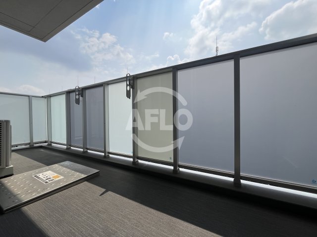 バルコニー　コンフォリア江坂　バルコニー