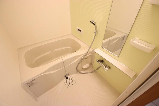 バス・シャワールーム　※別室の参考写真の為、現況優先です。