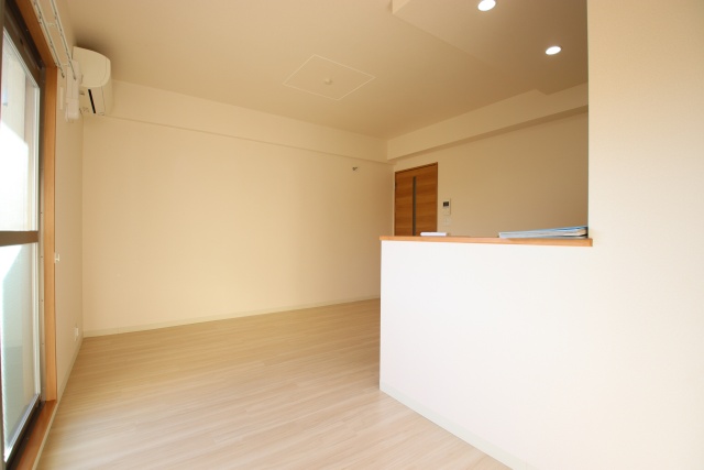 居室・リビング　※別室の参考写真の為、現況優先です。