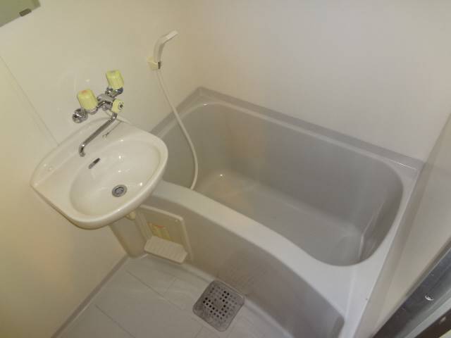 バス・シャワールーム　浴室
