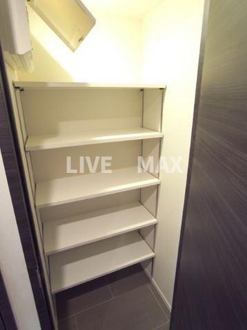 玄関　ご見学予約受付中