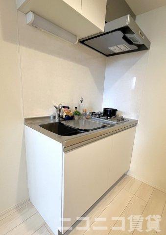 キッチン　モデルルームの為、現状を優先致します。
