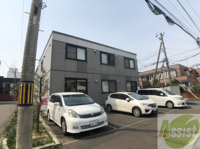 建物外観　札幌市北区北３７条西「ディアスエバーグリーン」