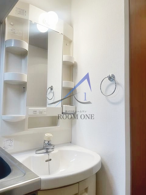 洗面設備　洗面台です。