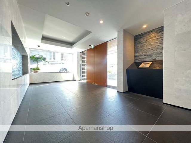 ロビー　ロビー