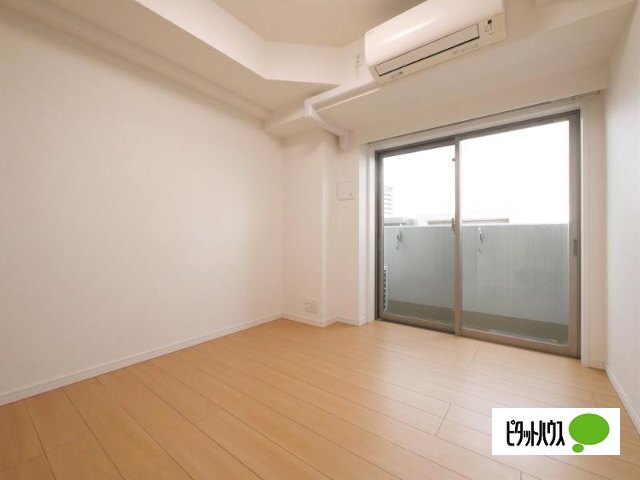 居室・リビング　フローリングのお部屋です♪