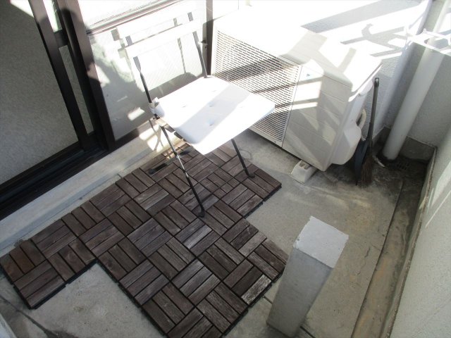 バルコニー　ライオンズマンション亀島