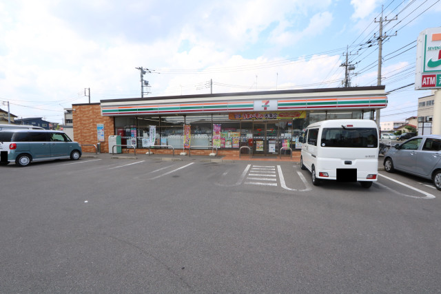 コンビニ　セブンイレブン宇都宮滝の原店（コンビニ）まで1000m