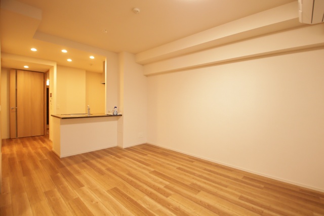 居室・リビング　※別号室の参考写真、現況優先※